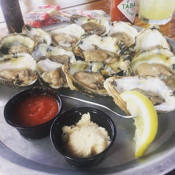 Dockside Restaurant - Seafood Near Me - Beaufort, South Carolina