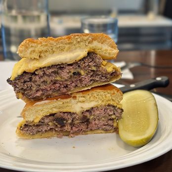 Fleur STL - Double cheeseburger - Breakfast & Brunch Near Me - St. Louis, Missouri