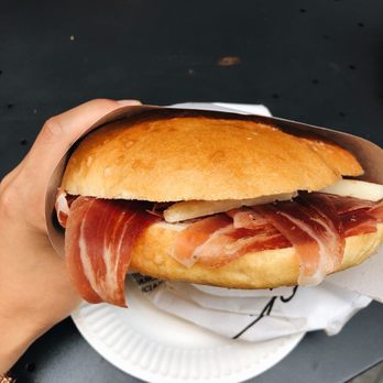 La Prosciutteria - Prosciutto and cheese sandwich - Wine Bars Near Me - Siena, SI
