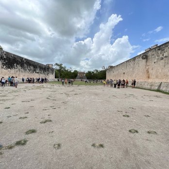 Zona Arqueológica Chichen Itzá - Landmarks & Historical Buildings Near Me - Chichen-Itzá, YUC Zona Arqueológica Chichen Itzá - Landmarks & Historical Buildings Near Me - Chichen-Itzá, YUC