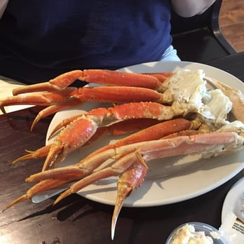 Beck's Restaurant - Skinny runt crab legs served as a "side" of one for $7 next to fat juicy that came w AYCE for 32$... - Seafood Near Me - Calabash, North Carolina Beck's Restaurant - Skinny runt crab legs served as a "side" of one for $7 next to fat juicy that came w AYCE for 32$... - Seafood Near Me - Calabash, North Carolina