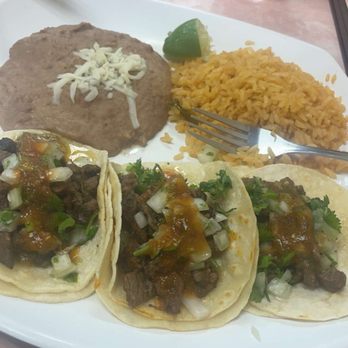 Jaguar Mexican Restaurant - Carne asada taco plate - Mexican Near Me - Renton, Washington Jaguar Mexican Restaurant - Carne asada taco plate - Mexican Near Me - Renton, Washington