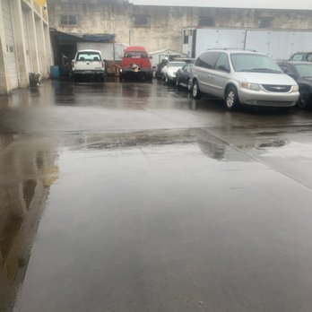 Aio performance - Parking lot - Auto Repair Near Me - Philadelphia, Pennsylvania