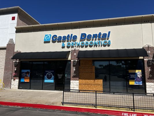 Castle Dental & Orthodontics - Austin