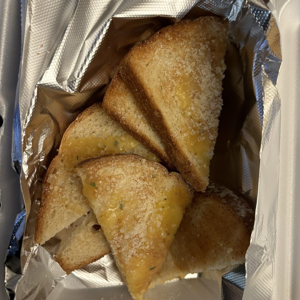 Allstar Seafood Lithonia - Garlic Parmesan toast - Seafood Near Me - Lithonia, Georgia