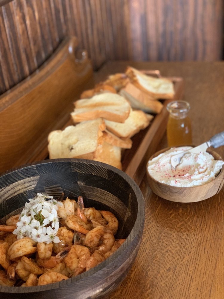 INN ON THE CREEK 120 Photos & 43 Reviews 602 Center Cir, Salado