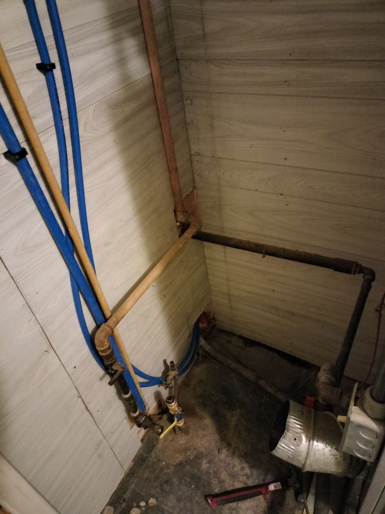 Slide of B & C Contracting