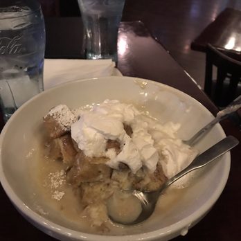 Limericks Tavern - Bread Pudding dessert - New American Near Me - Upland, California Limericks Tavern - Bread Pudding dessert - New American Near Me - Upland, California