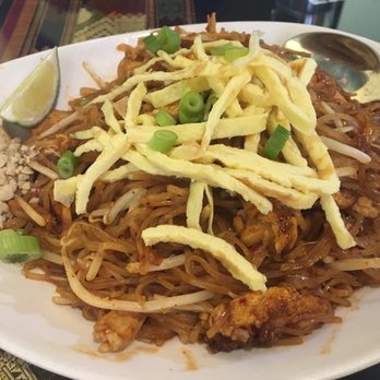 Padaek - Pad Thai - Thai Near Me - Falls Church, Virginia