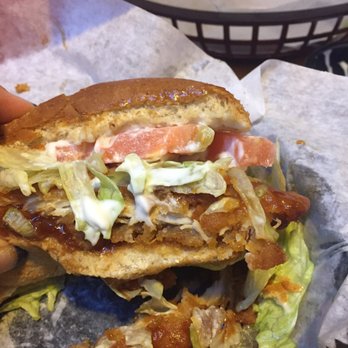 Buffalo's Reef - My 0.2 ounces of chicken on my "chicken sandwich". Don't recommend this place - Burgers Near Me - Fort Walton Beach, Florida
