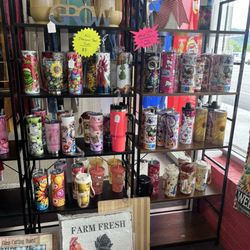 Wendy's Simple Treasures and Consignment