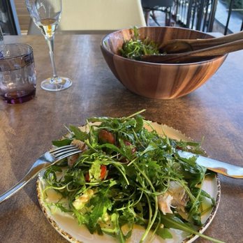 Restaurant 45 - The infamous salad - French Near Me - Montreux, VD