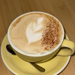 Cannoli Latte
