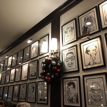Petterinos - Cool inside - American Near Me - Chicago, Illinois