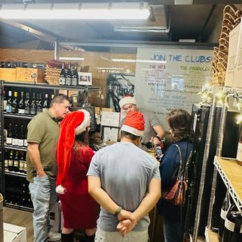 Hidden Track Bottle Shop & Wine Bar - Wine tasting during our UYE HH - Wine Bars Near Me - Phoenix, Arizona Hidden Track Bottle Shop & Wine Bar - Wine tasting during our UYE HH - Wine Bars Near Me - Phoenix, Arizona