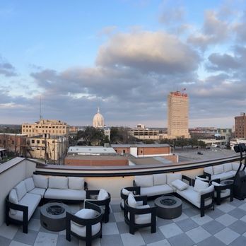 Berties On The Rooftop - Rooftop view - American Near Me - Waco, Texas Berties On The Rooftop - Rooftop view - American Near Me - Waco, Texas
