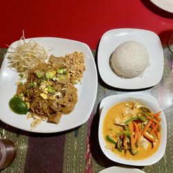 Pad Thai and Panang Curry