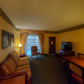 Embassy Suites by Hilton Albuquerque - Hotels Near Me - Albuquerque, New Mexico Embassy Suites by Hilton Albuquerque - Hotels Near Me - Albuquerque, New Mexico