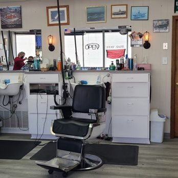 Ryan's Barber Shop - Barbers Near Me - Waterford, Michigan Ryan's Barber Shop - Barbers Near Me - Waterford, Michigan