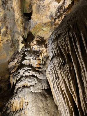 Luray Caverns by null
