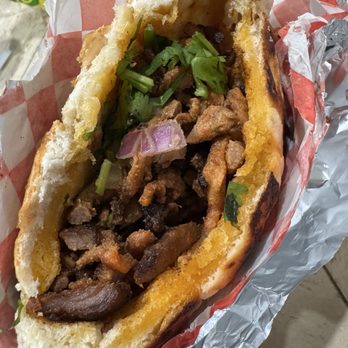 Tacos El Rey - Torta de adobada con cebolla y cilantro - Mexican Near Me - North Highlands, California Tacos El Rey - Torta de adobada con cebolla y cilantro - Mexican Near Me - North Highlands, California