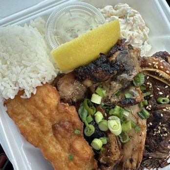 Da Local Boy - Hawaiian Near Me - Chicago, Illinois