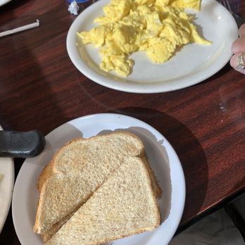 Sunshine Family Restaurant - Toast and eggs that came with the fried steak - Burgers Near Me - Dubuque, Iowa