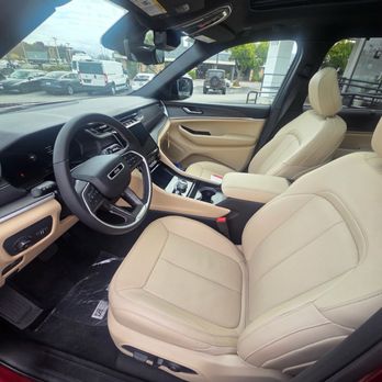 Sager Chrysler Dodge Jeep Ram - Car Dealers Near Me - Hanford, California Sager Chrysler Dodge Jeep Ram - Car Dealers Near Me - Hanford, California