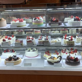 Paris Baguette - Cakes! - Coffee & Tea Near Me - Garden Grove, California