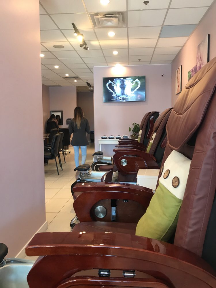 EVERYDAY NAILS & ESTHETICS Updated October 2024 D11220159 88