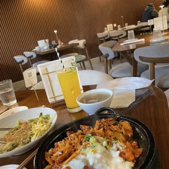 Seoul Bistro - Pork Belly & Kimchi Stone Bowl Rice - Korean Near Me - Montclair, New Jersey Seoul Bistro - Pork Belly & Kimchi Stone Bowl Rice - Korean Near Me - Montclair, New Jersey