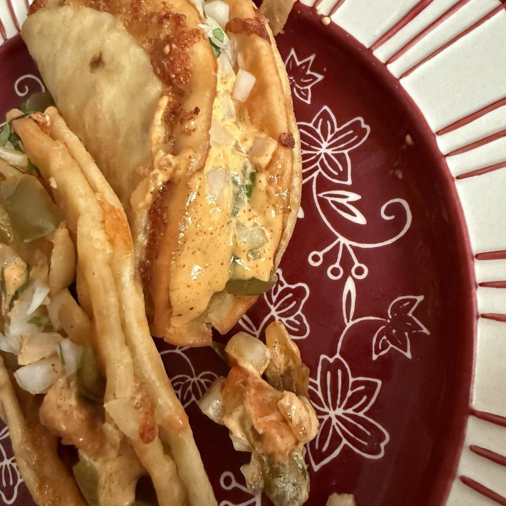 Taco Bell - Slow-Roasted Chicken Fajita Street Chalupas Steak Fajita Street Chalupas - Fast Food Near Me - Rochester Hills, Michigan Taco Bell - Slow-Roasted Chicken Fajita Street Chalupas Steak Fajita Street Chalupas - Fast Food Near Me - Rochester Hills, Michigan