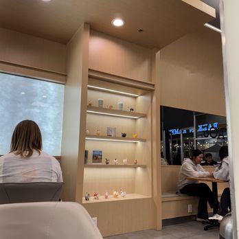 3CAT Handcrafted Beverage - Inside - Juice Bars & Smoothies Near Me - Tustin, California