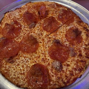 Colony Grill - Pizza Near Me - Stamford, Connecticut Colony Grill - Pizza Near Me - Stamford, Connecticut