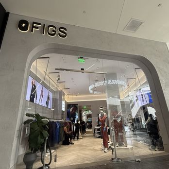 FIGS - Uniforms Near Me - Los Angeles, California FIGS - Uniforms Near Me - Los Angeles, California