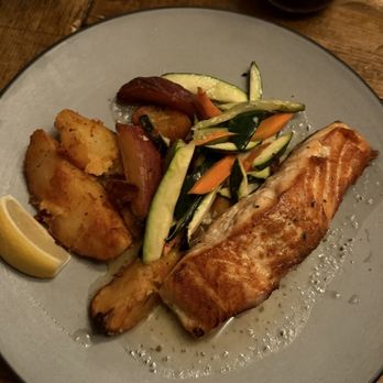 Barnwood Grill - Salmon - New American Near Me - Yorktown Heights, New York Barnwood Grill - Salmon - New American Near Me - Yorktown Heights, New York