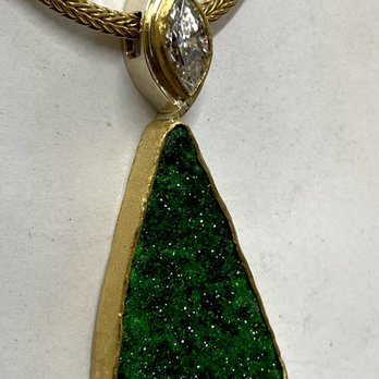 Michael Sherman Jewelry Design - Diamond & Uvarovite Drusy Pendant - Jewelry Repair Near Me Michael Sherman Jewelry Design - Diamond & Uvarovite Drusy Pendant - Jewelry Repair Near Me