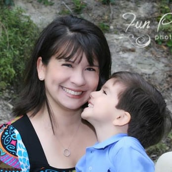 Fun Prints Photography - Mother and Child - Photographers Near Me Fun Prints Photography - Mother and Child - Photographers Near Me
