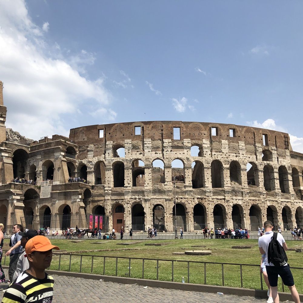 Colosseo - Local Flavor Near Me - Rome, RM