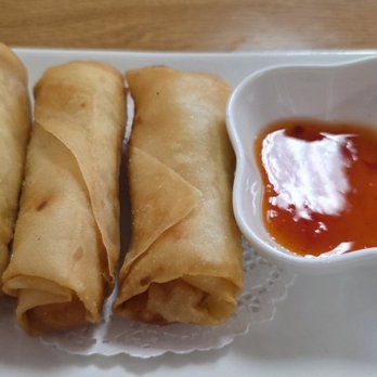 Dim Sum Yuan - 17 - Crispy Garlic Prawn Egg Rolls, $7.95 - 3 Stars - Dim Sum Near Me - Kirkland, Washington