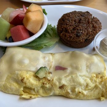 Pig 'N Pancake - Vegetarian omelet - Breakfast & Brunch Near Me - Astoria, Oregon Pig 'N Pancake - Vegetarian omelet - Breakfast & Brunch Near Me - Astoria, Oregon