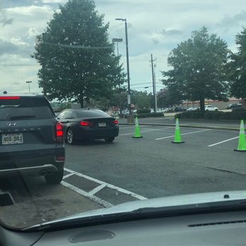 Chick-fil-A - Drive through - Fast Food Near Me - Baton Rouge, Louisiana Chick-fil-A - Drive through - Fast Food Near Me - Baton Rouge, Louisiana