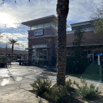 Northside Grill - Outside - Salad Near Me - Lake Havasu City, Arizona