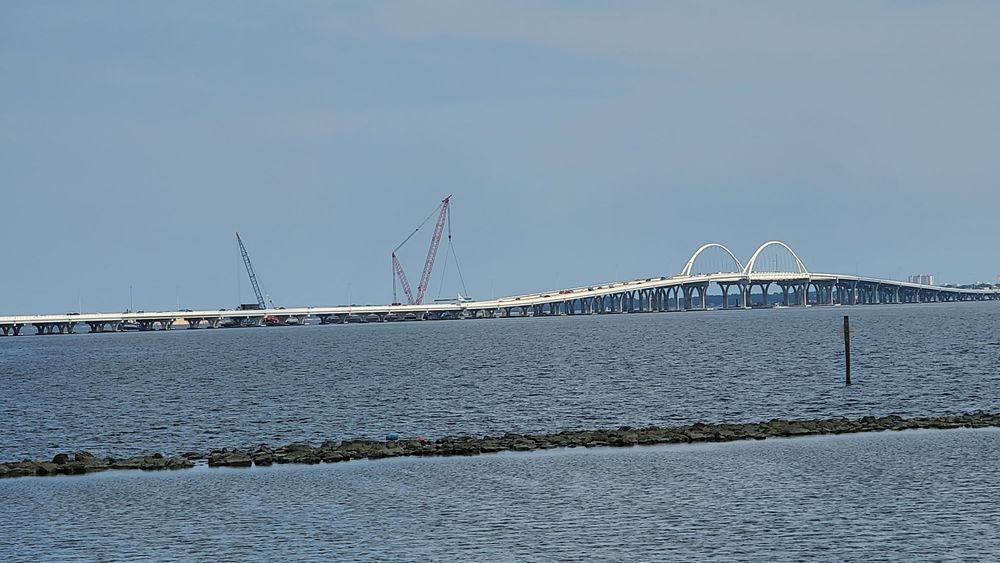 HAWKSHAW LAGOON MEMORIAL PARK Updated August 2024 17 Photos 499