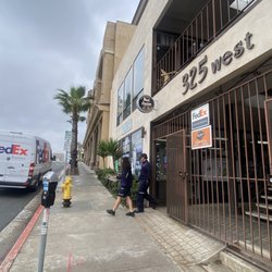 Located In The Heart Of Mission Hills! 6 Days A Week! Stop on by