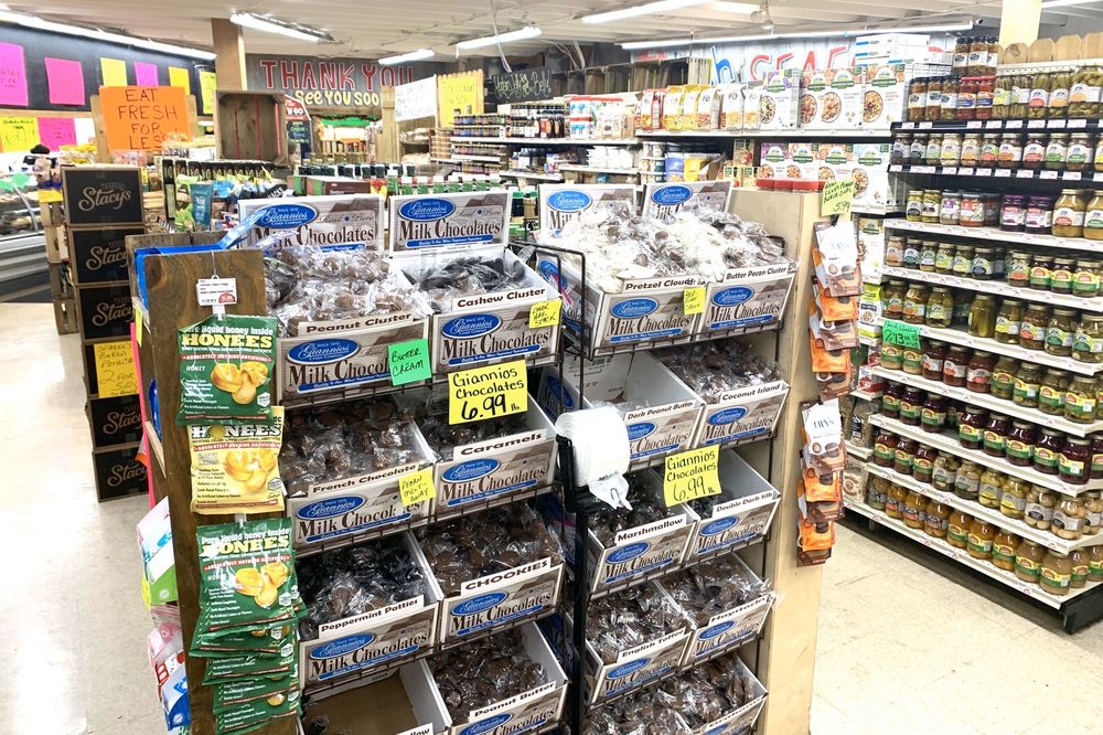 DETWILER’S FARM MARKET 41 Photos & 87 Reviews 6000 Palmer Blvd