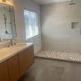 Master bathroom Master bathroom