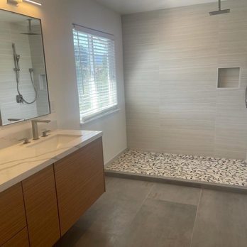 Masterpiece Design & Build - Master bathroom - General Contractors Near Me Masterpiece Design & Build - Master bathroom - General Contractors Near Me