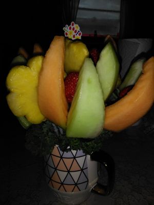 Edible Arrangements by null