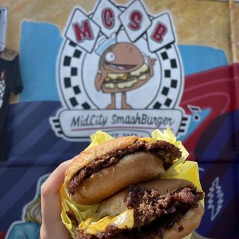 MidCity SmashedBurger - Burgers Near Me - Portland, Oregon